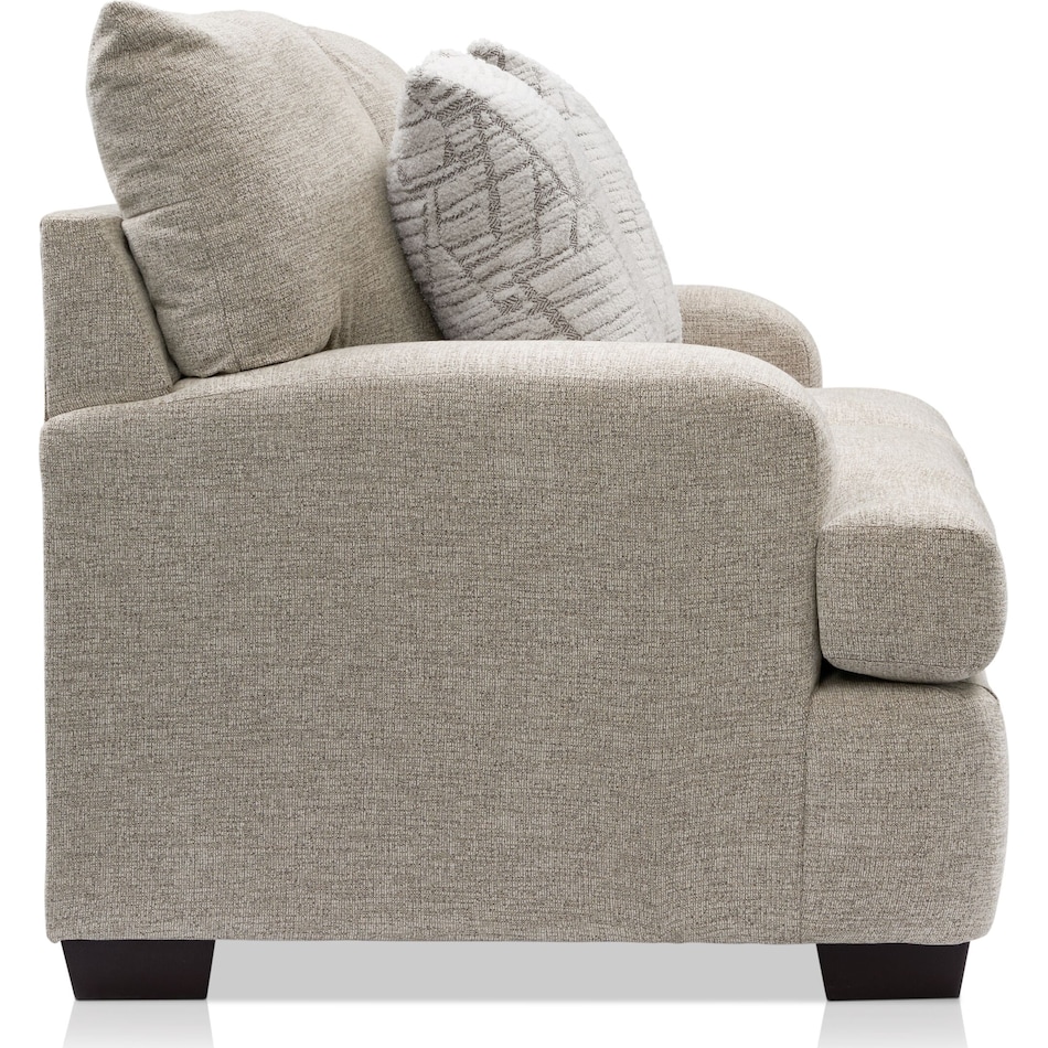 Roslyn Loveseat | Value City Furniture