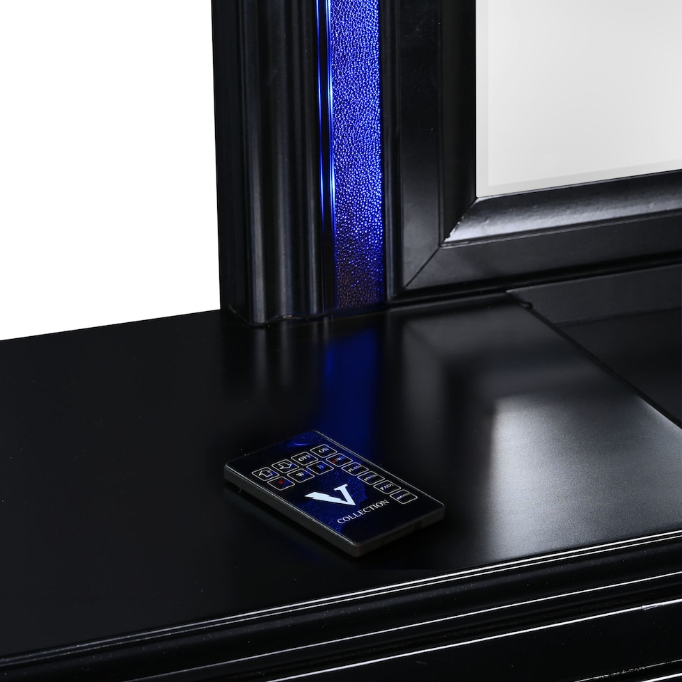 sabrina black  pc queen bedroom   