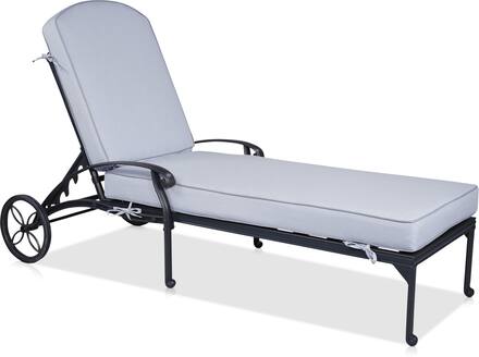 Seabrook Outdoor Chaise Lounge | Value City Furniture