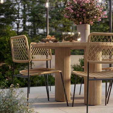 Sedona Indoor/Outdoor Round Dining Table