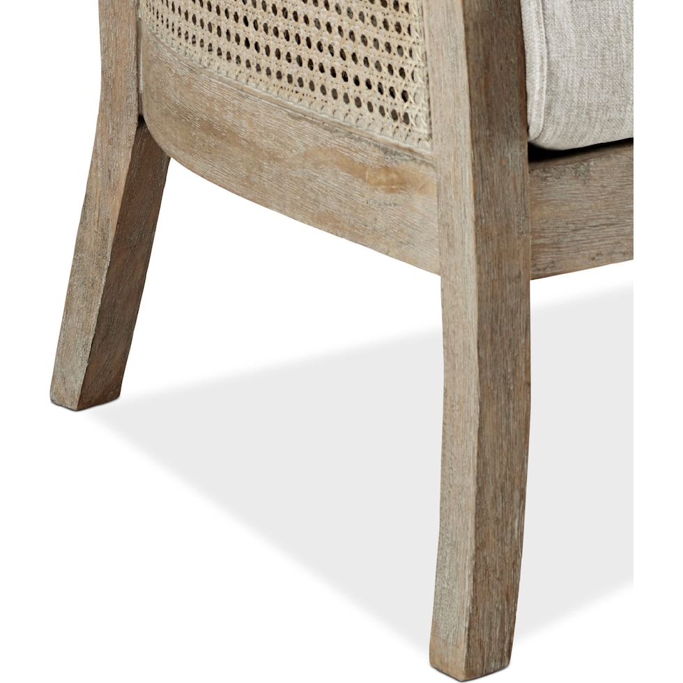 shasta light brown accent chair   