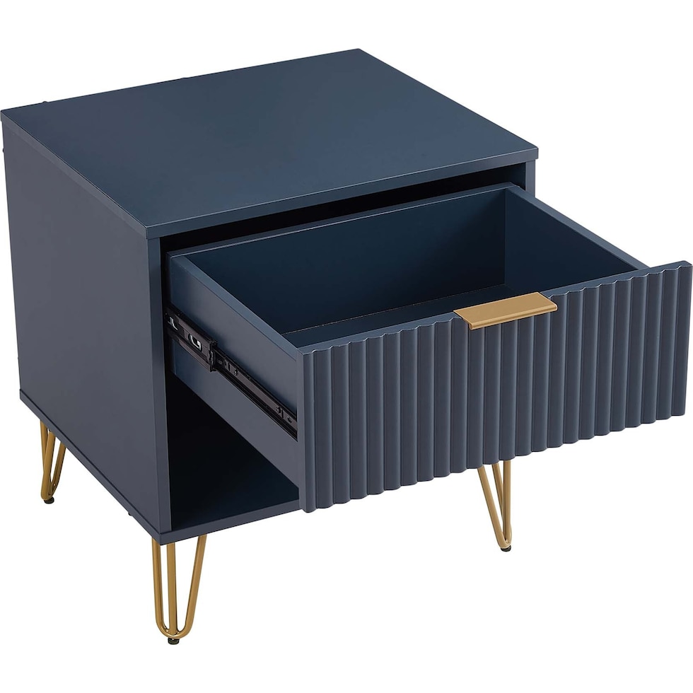 sheridan blue  pc bedroom   