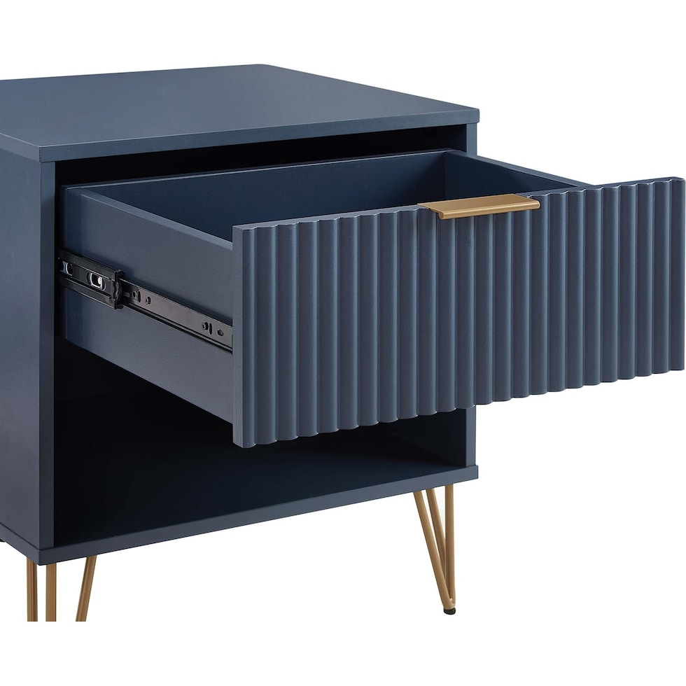 sheridan blue  pc bedroom   