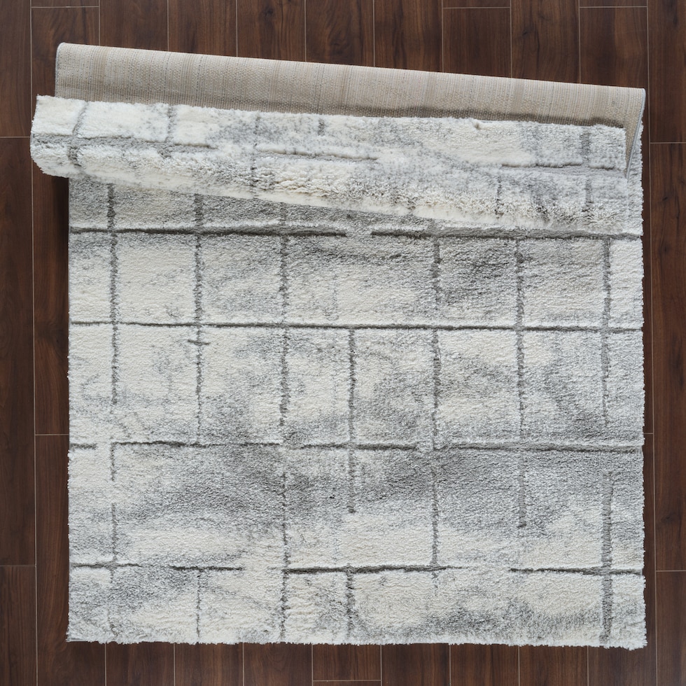 soryn gray area rug  x    
