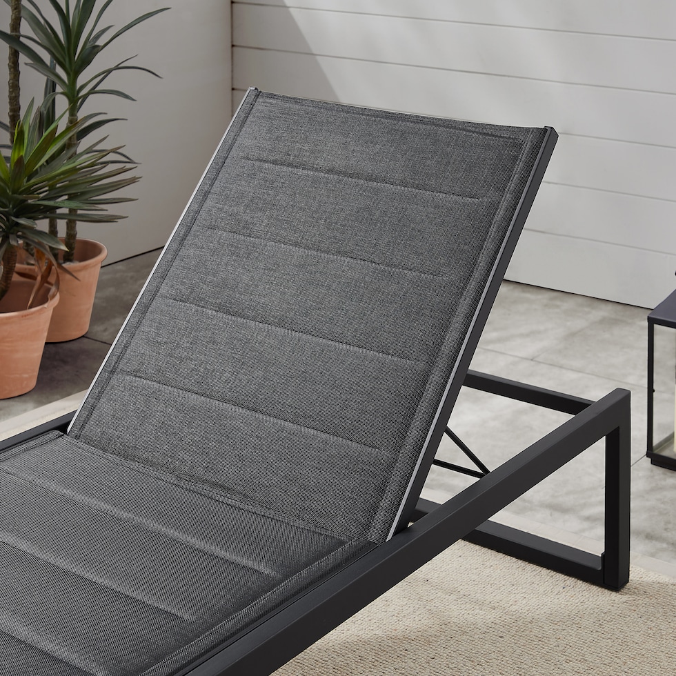 south hampton black outdoor chaise   