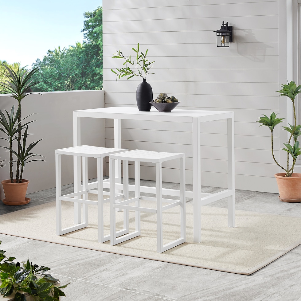 south hampton white  pc outdoor dining   