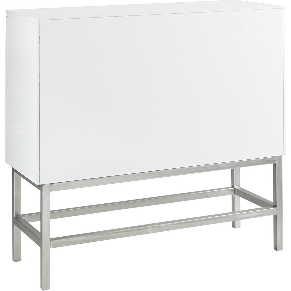 st white chest   