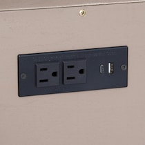 tahoe dining brown server   