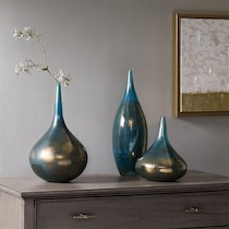 tay blue vase   