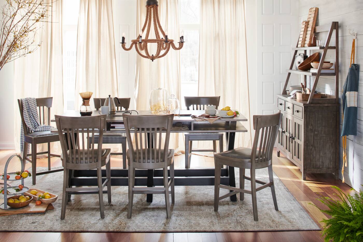 tech ch dining room main image  