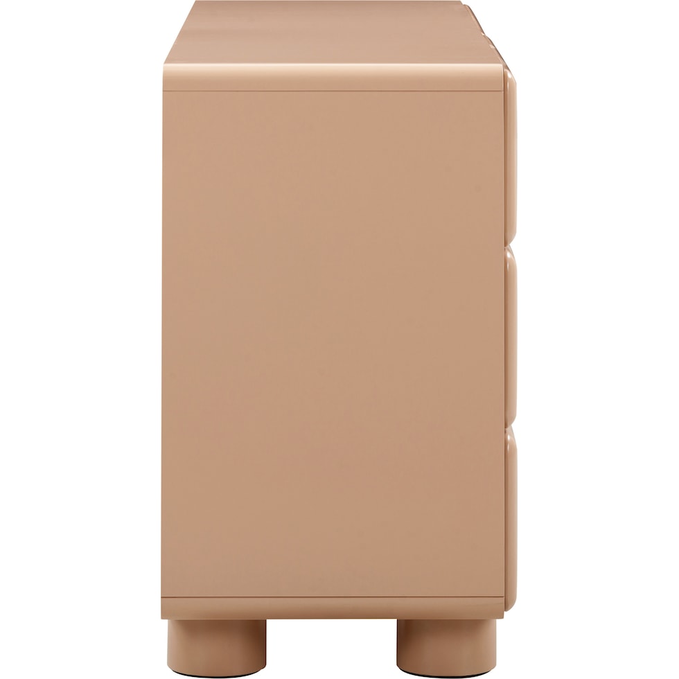 tischa light brown dresser   