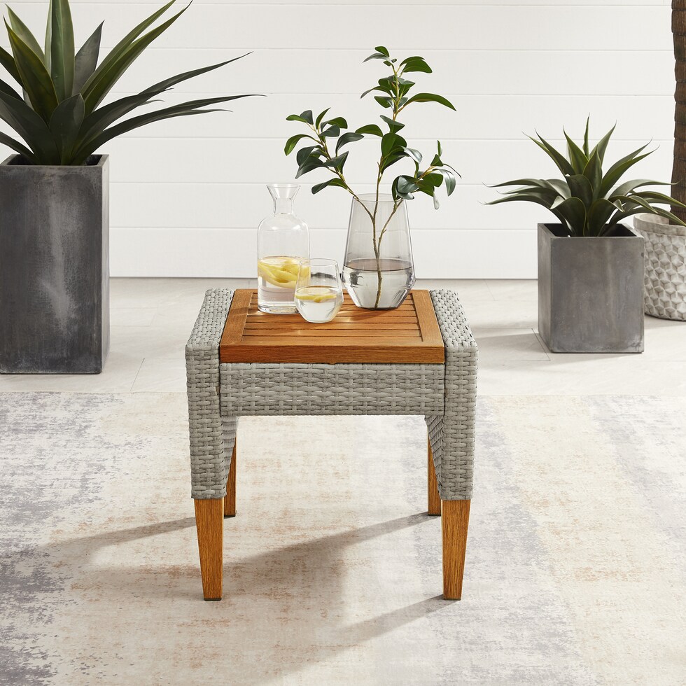 totten key gray outdoor end table   