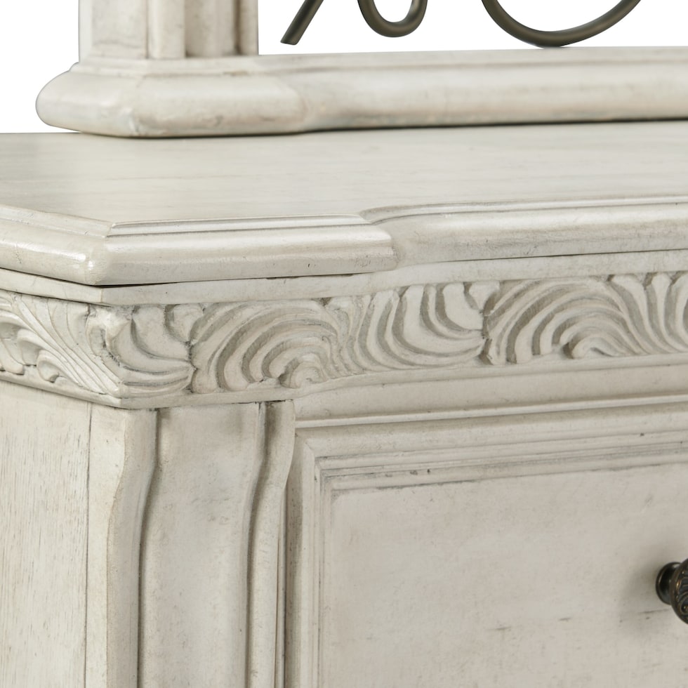 tuscany white  pc queen bedroom   