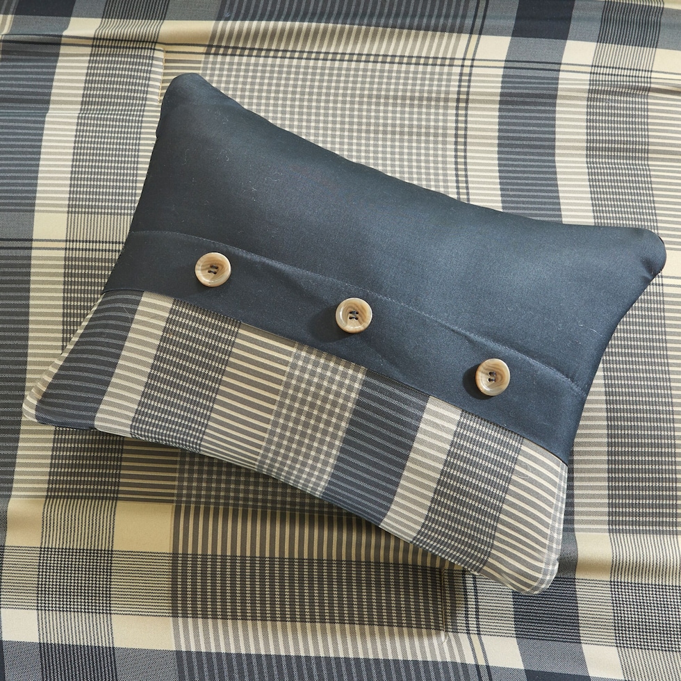 tyen blue twin bedding set   