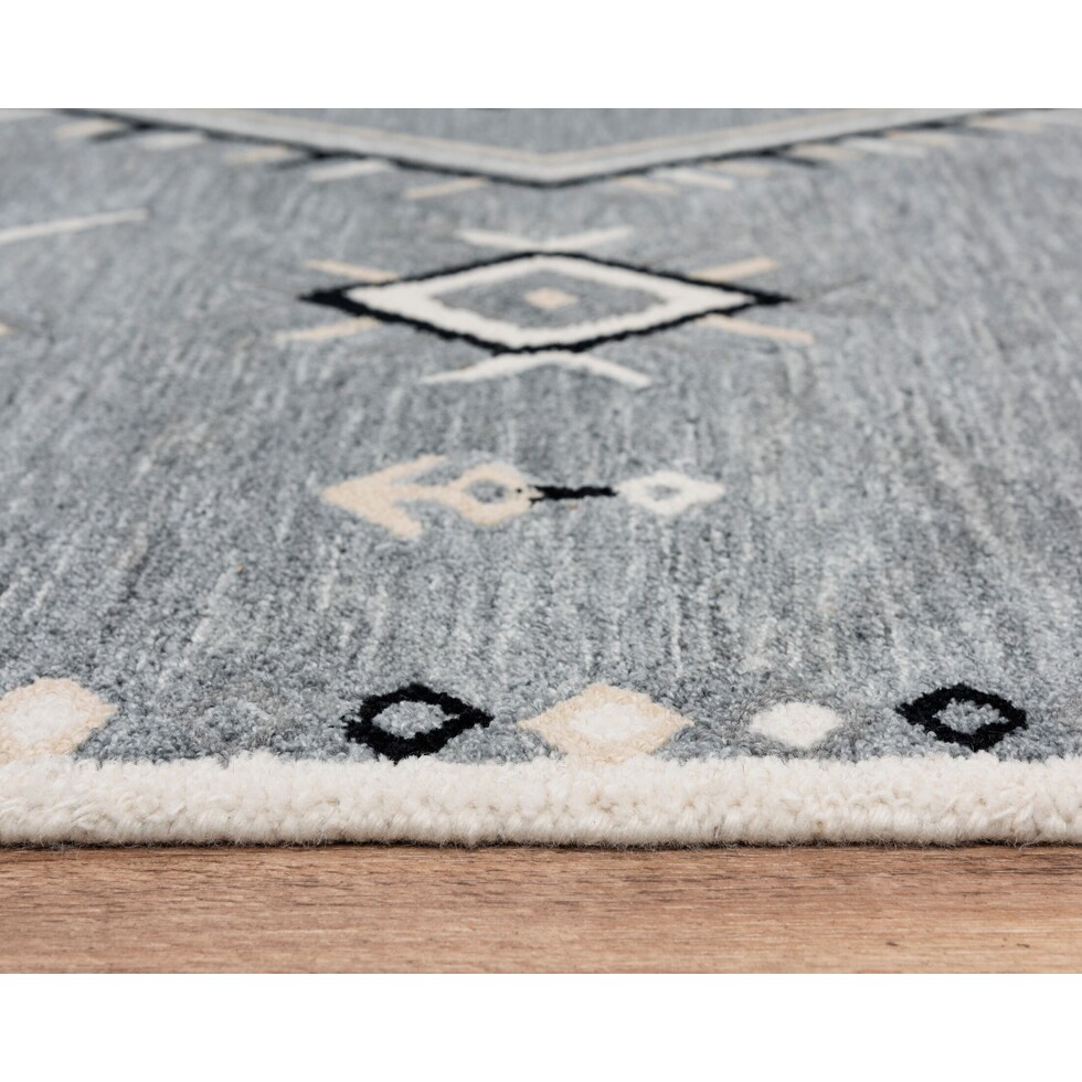 una gray area rug  x    