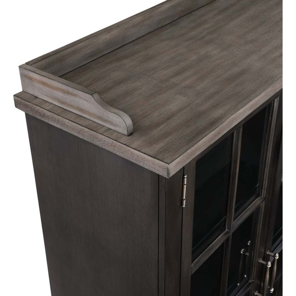 vineyard black curio   