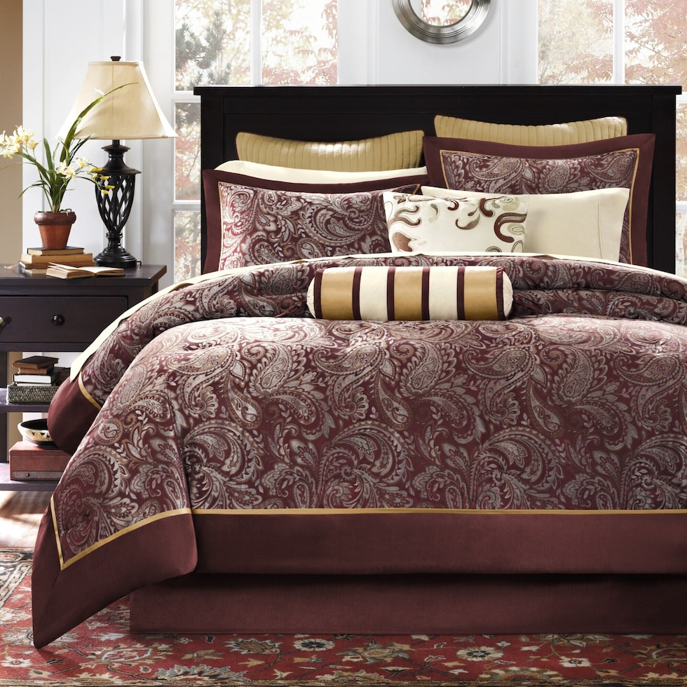 violet red queen bedding set   