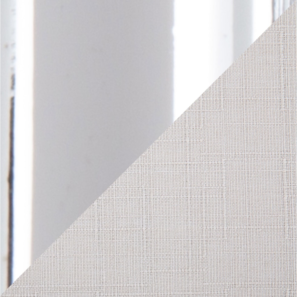 white swatch  