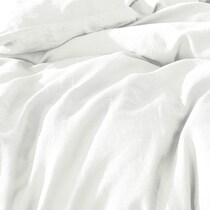 white swatch  