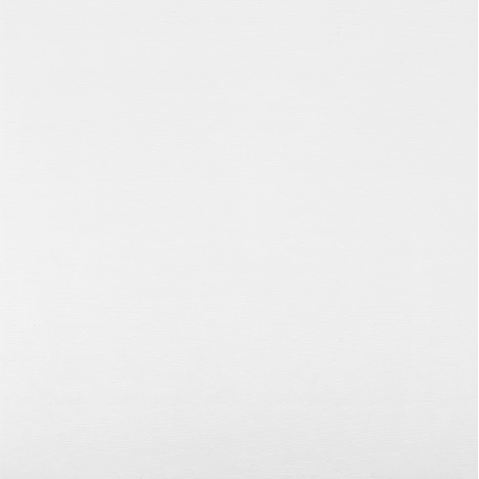 white swatch  