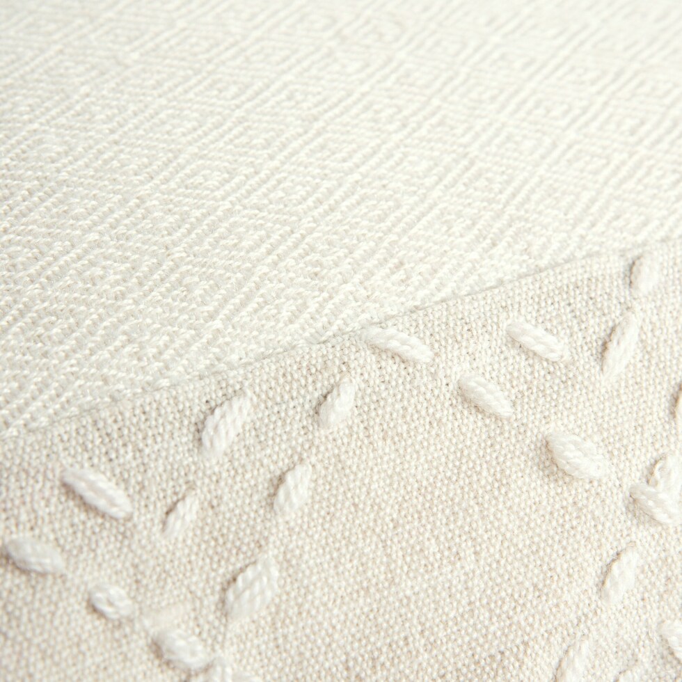 white swatch  