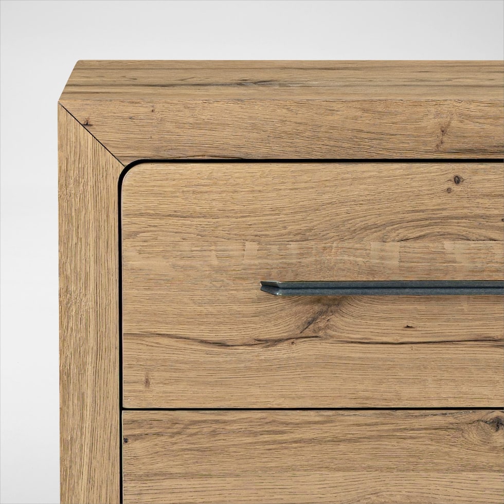 wyatt light brown chest   