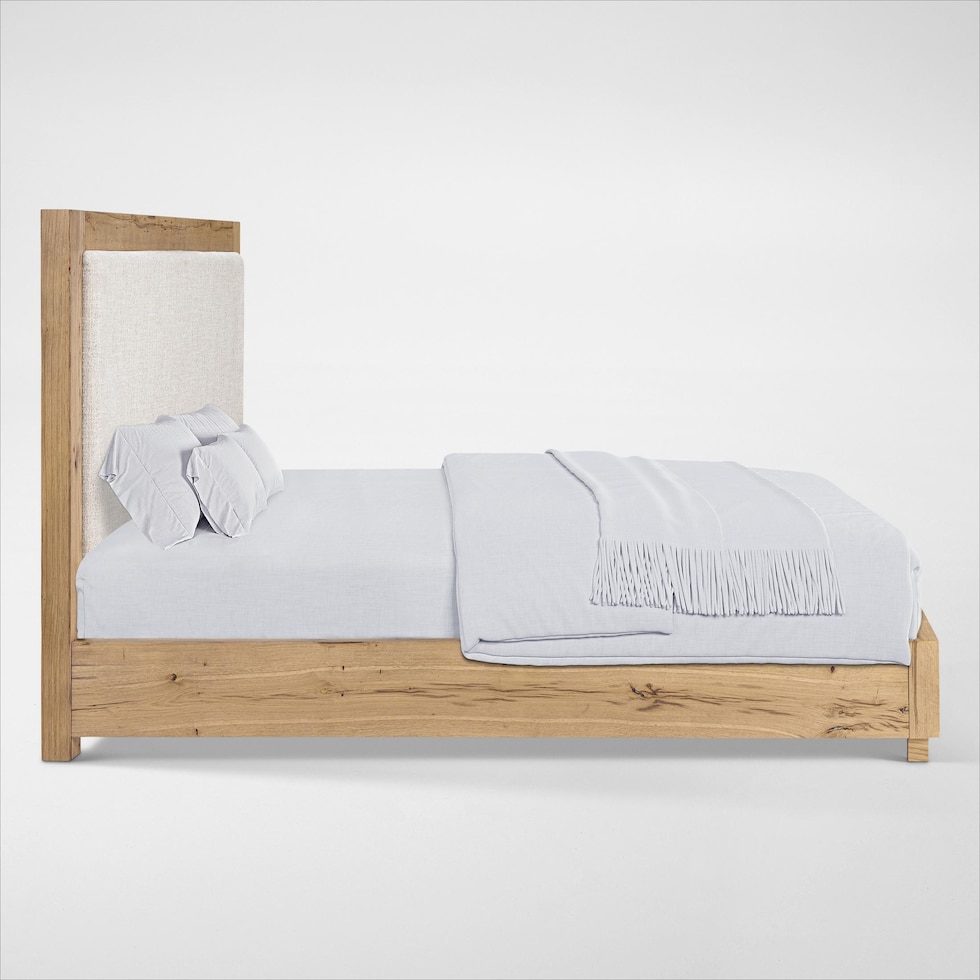 wyatt light brown king bed   