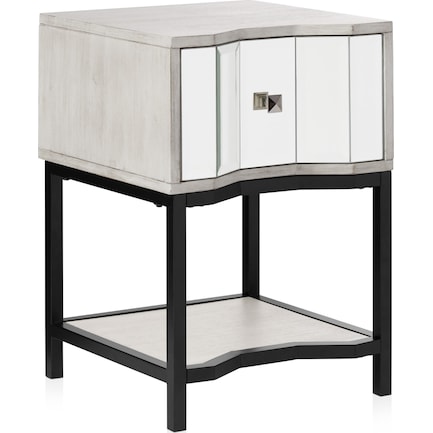 Zelda Nightstand
